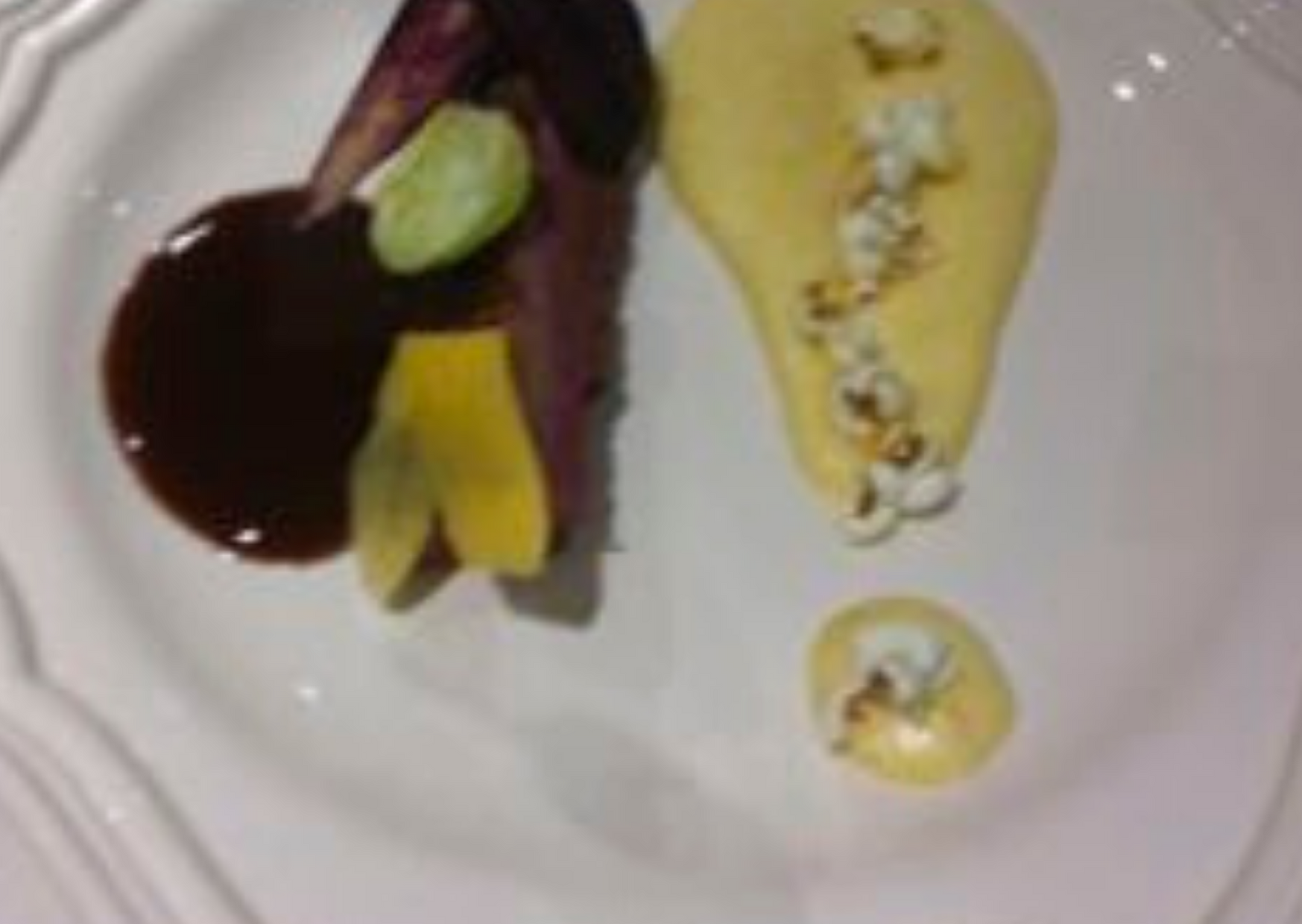 Magrets de canard à la gelée de cassis, polenta crémeuse